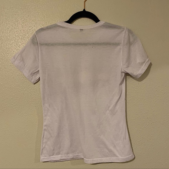 💥4/$20💥 EUC girl gang t-shirt - Picture 2 of 2